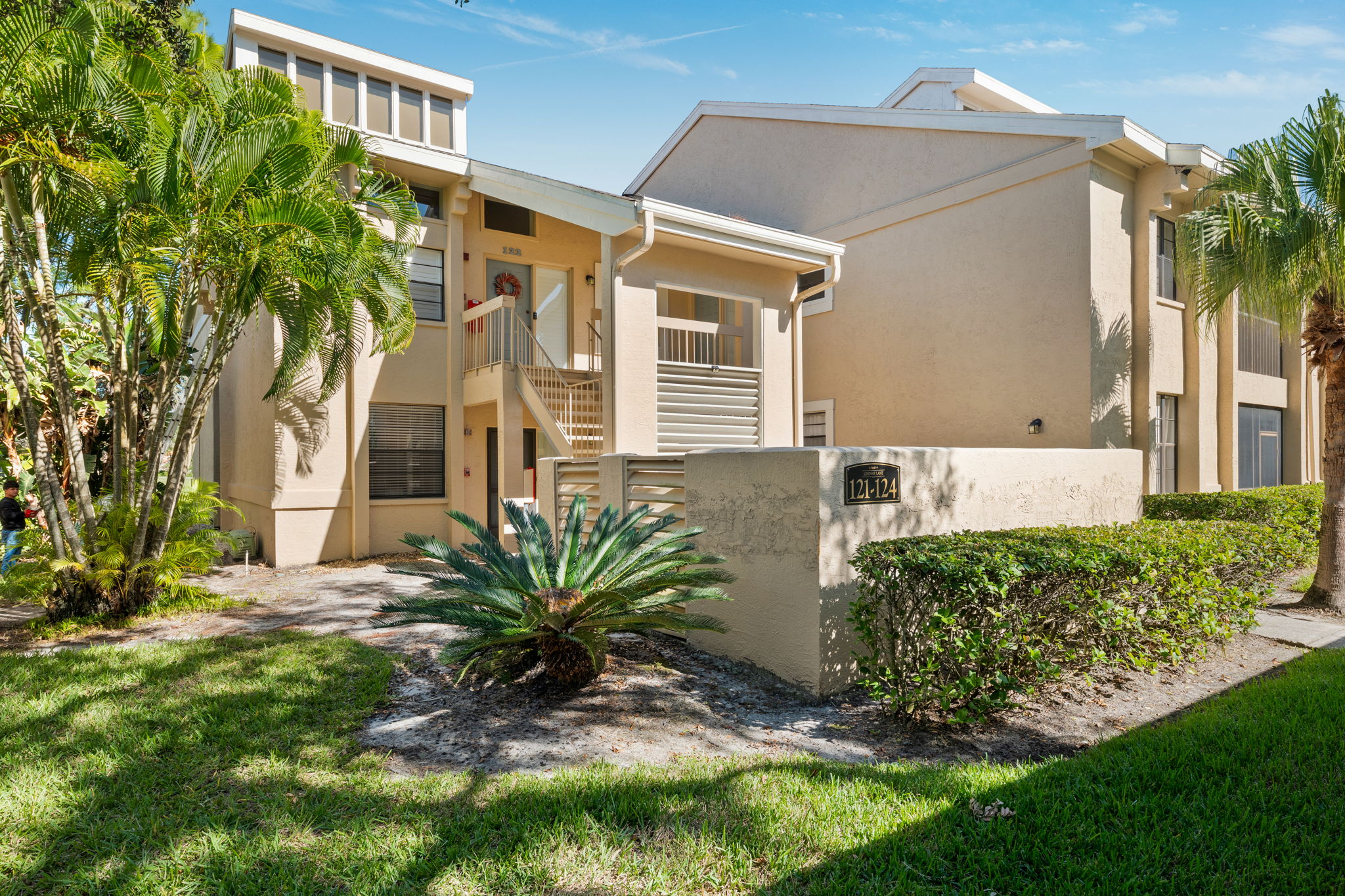 Florida home for rent 121 Lindsay Ln Oldsmar FL, 34677