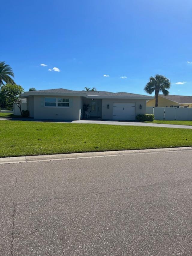 Florida home for rent 2109 Bayshore Dr Belleair Beach FL, 33786