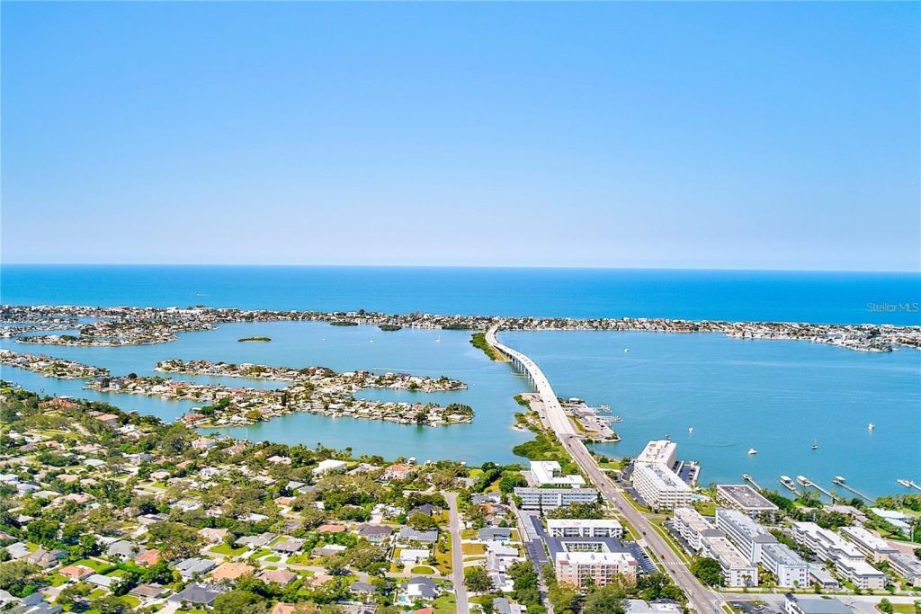 215 Valencia Blvd #112