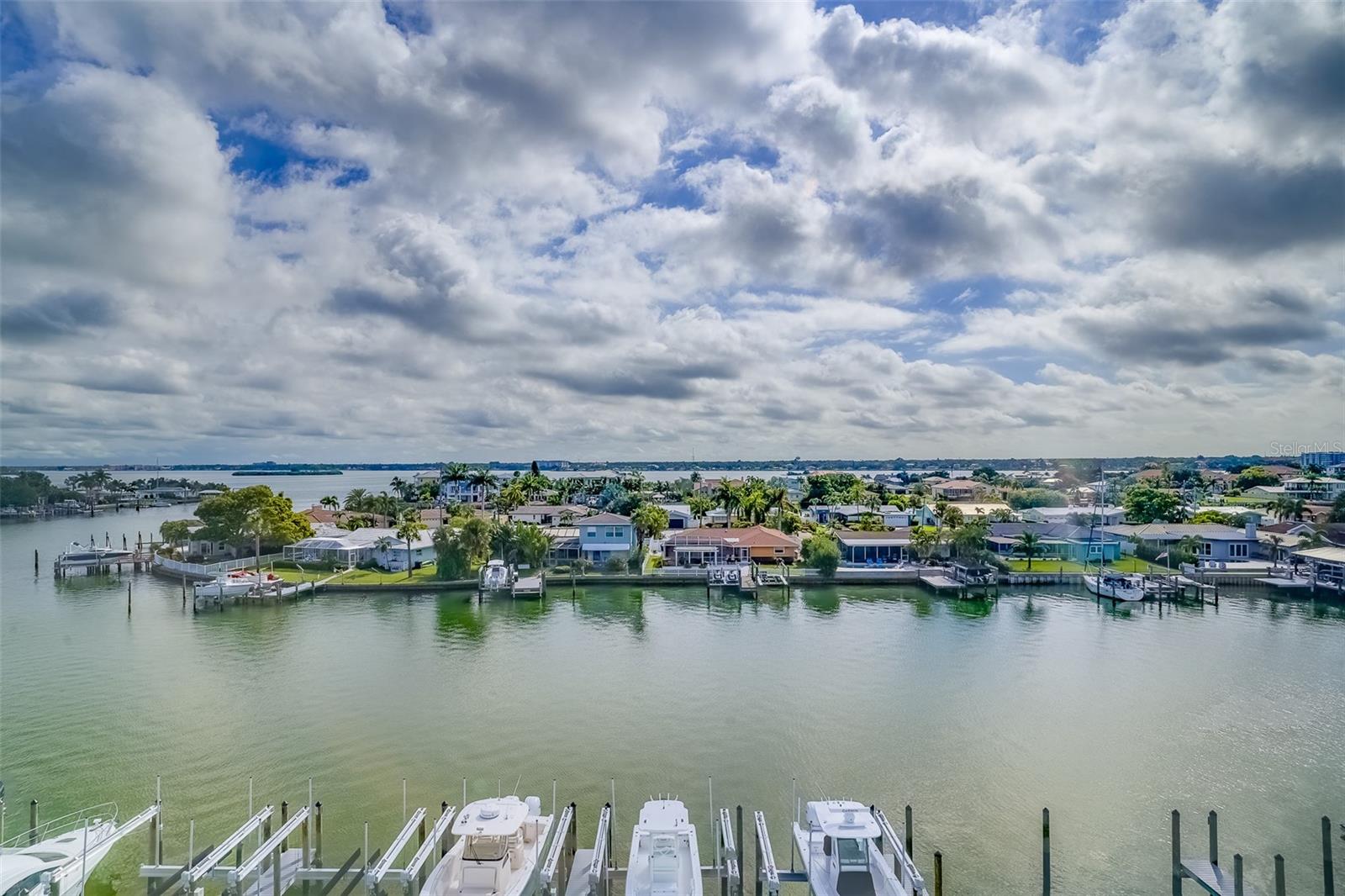 Florida home for rent 415 Island Way 505 Clearwater FL, 33767