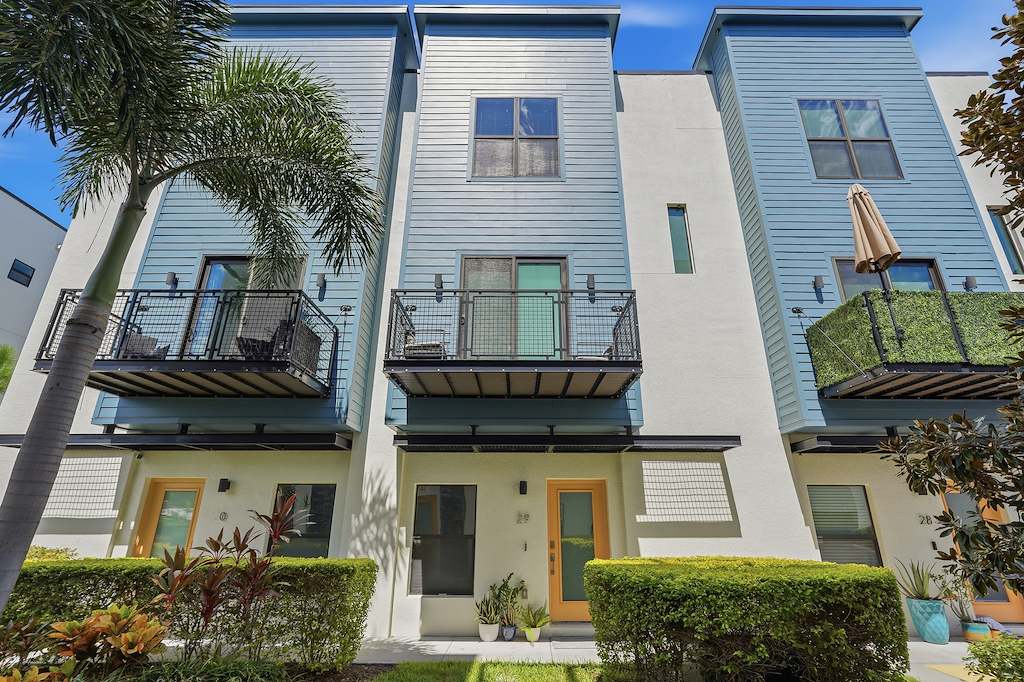 Florida home for rent 4810 W Mcelroy Ave Unit 29 Tampa FL, 33611