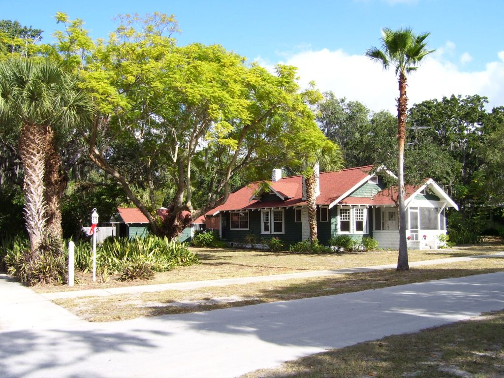 520 Avery Avenue