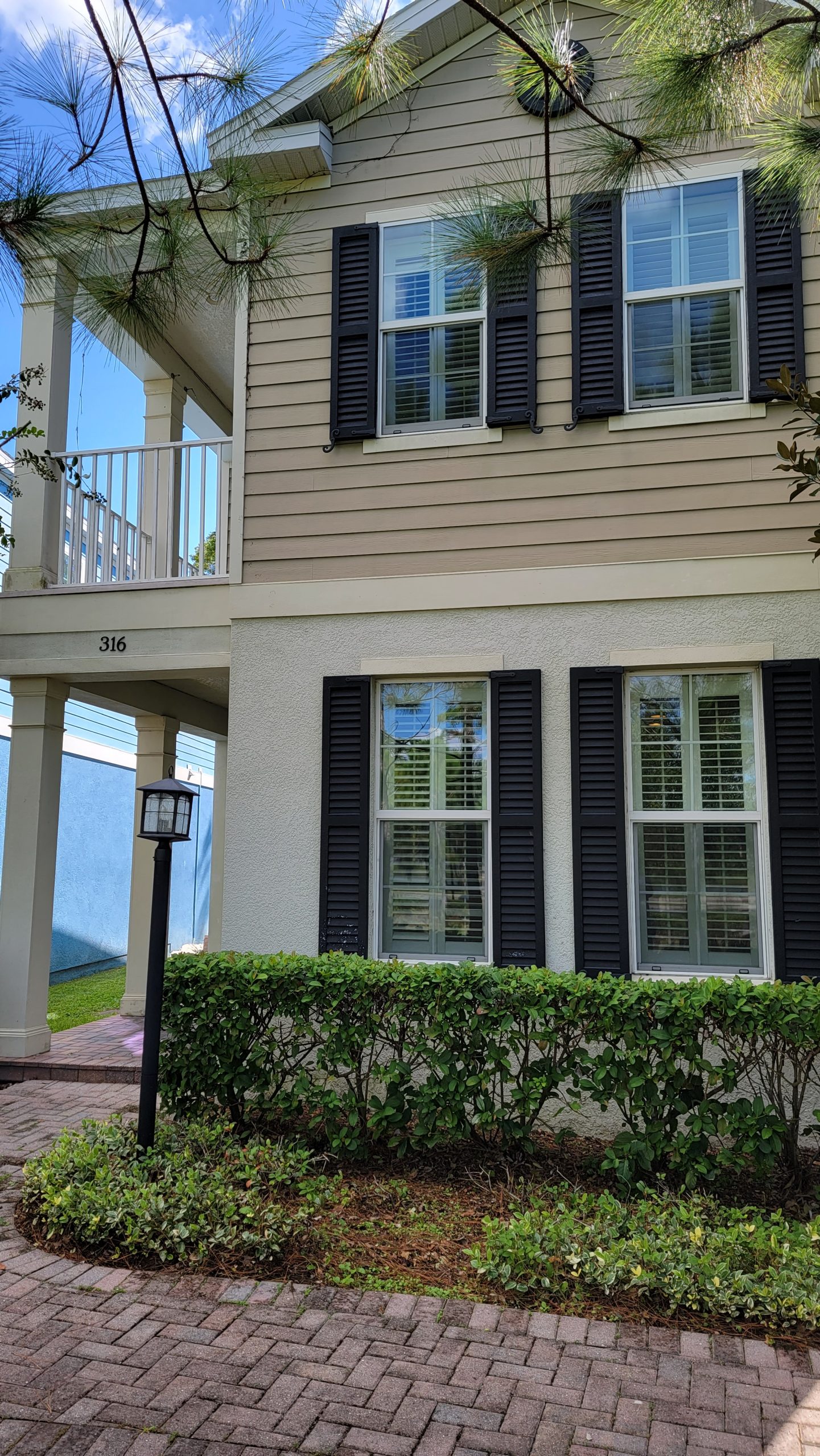 316 Vista Cruiser Ln