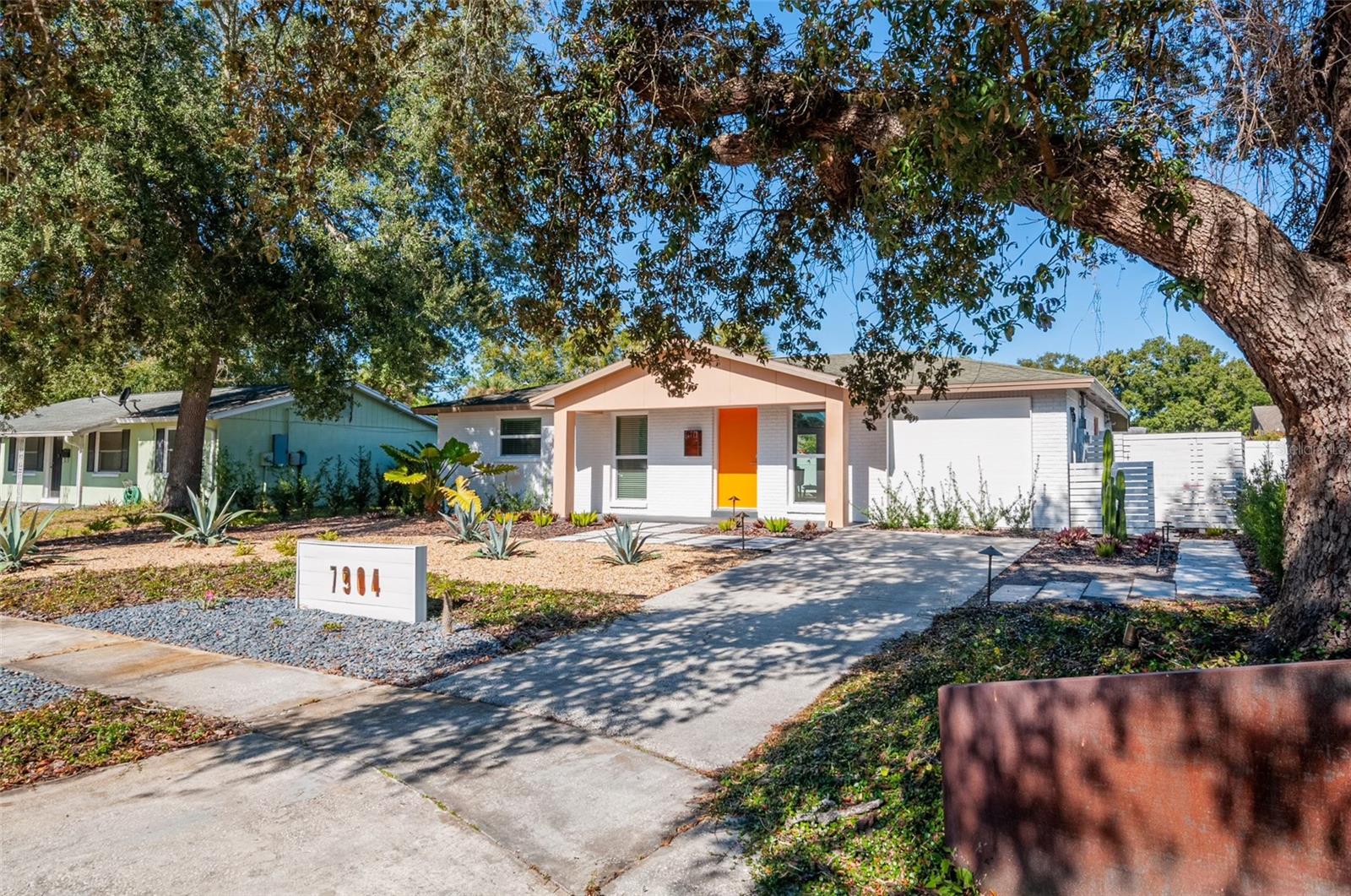 Florida home for rent 7904 Woodvine Cir  Tampa FL