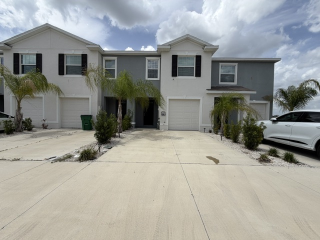 Florida home for rent 33083 Frosted Clover Way  Wesley Chapel FL